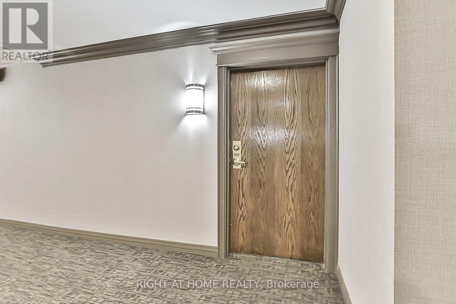 305 - 8 MAISON PARC COURT Image 6