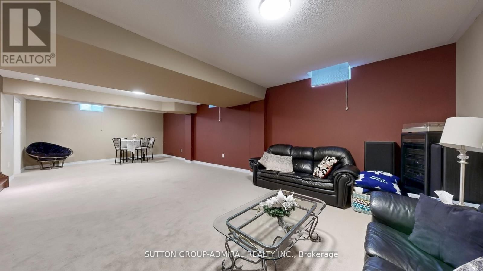 492 KWAPIS BOULEVARD Image 18