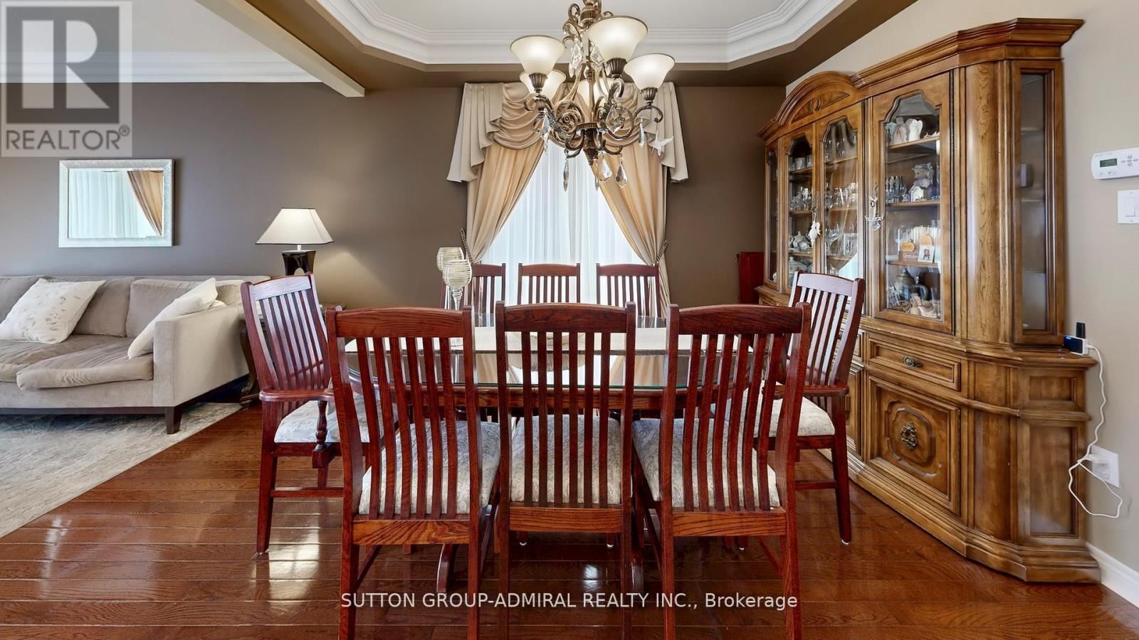 492 KWAPIS BOULEVARD Image 8