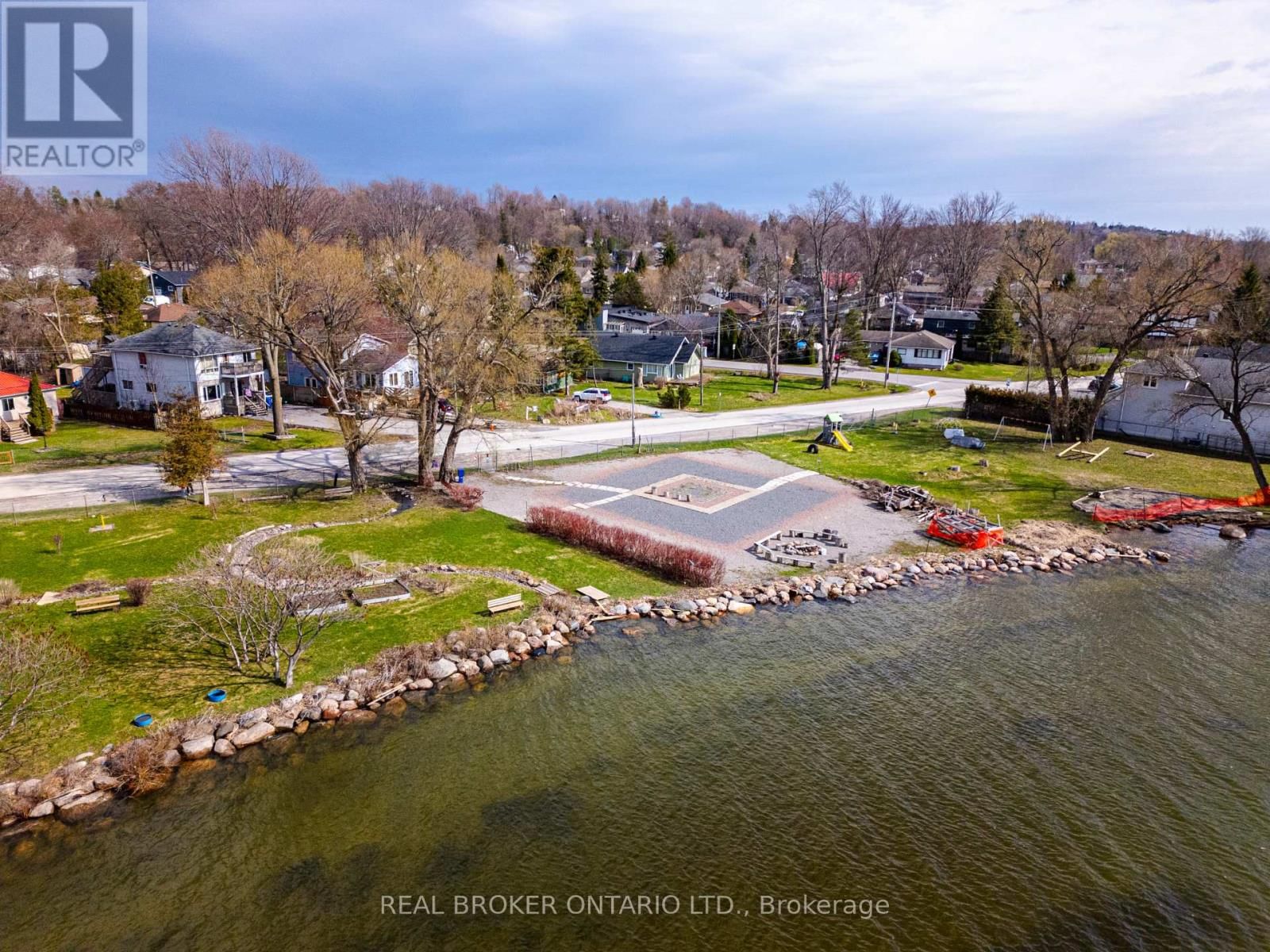 37 PINEWAY AVENUE Image 36