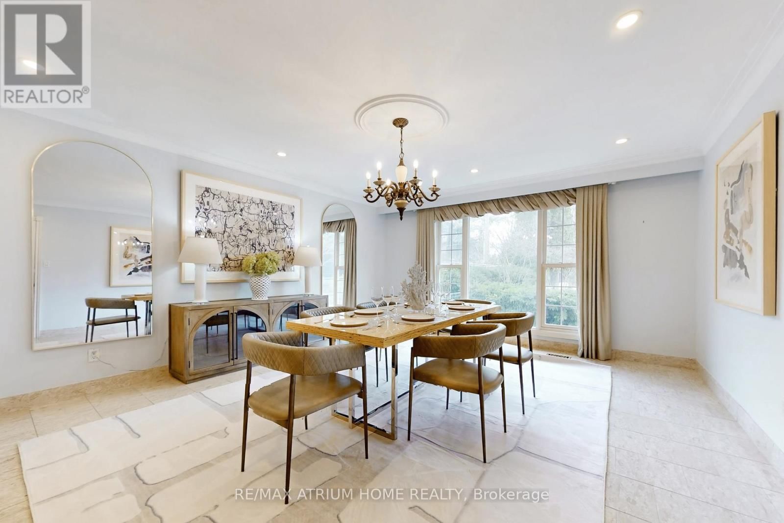 19 LIMCOMBE DRIVE Image 11