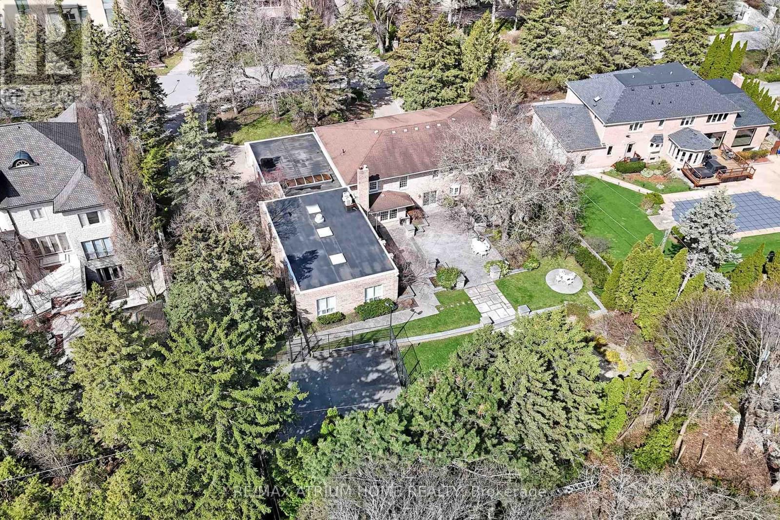 19 LIMCOMBE DRIVE Image 3