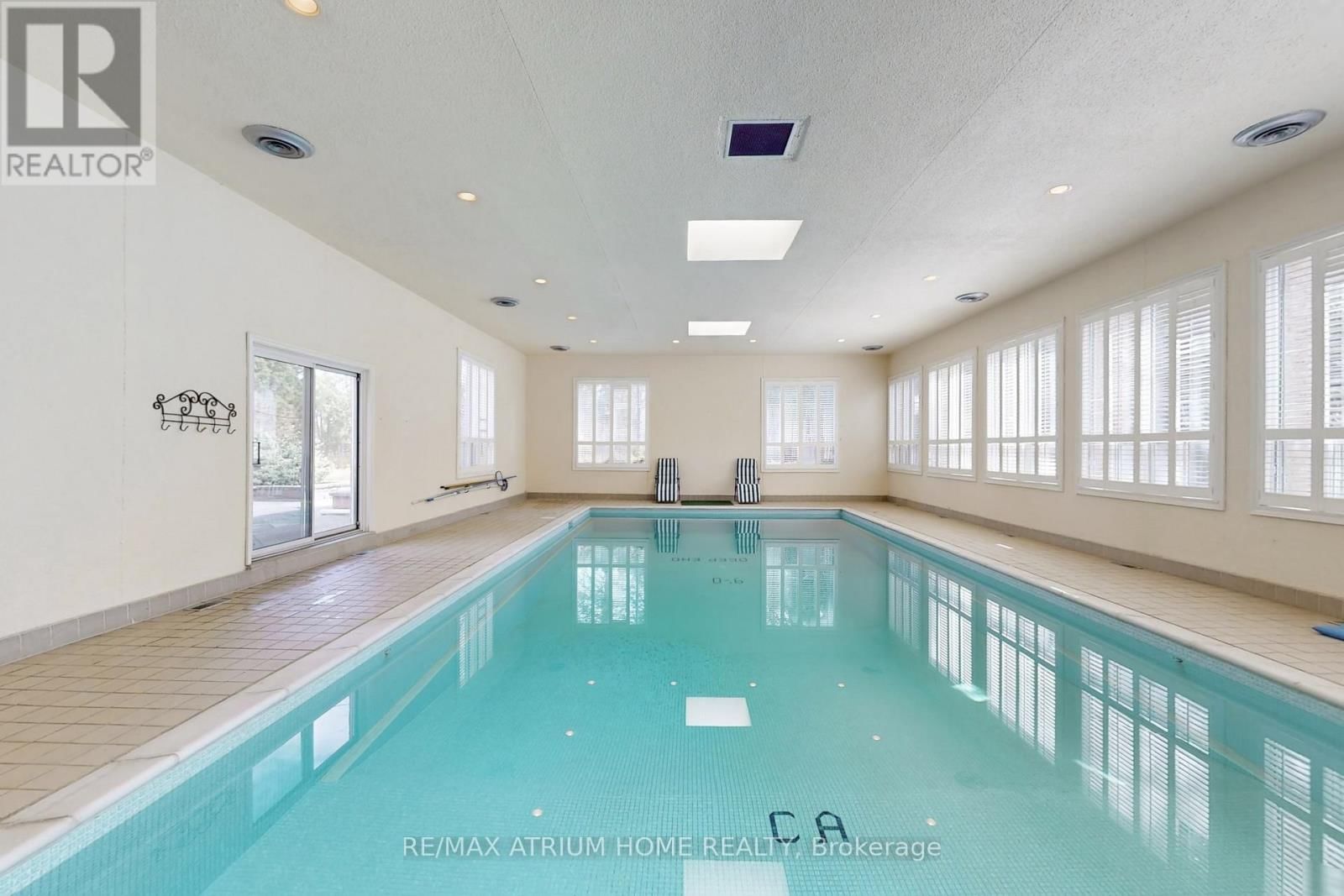 19 LIMCOMBE DRIVE Image 33