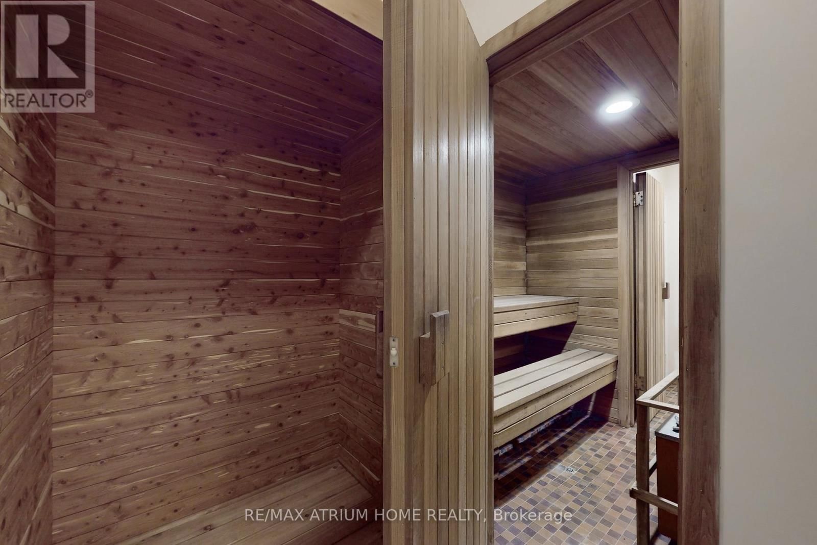 19 LIMCOMBE DRIVE Image 34