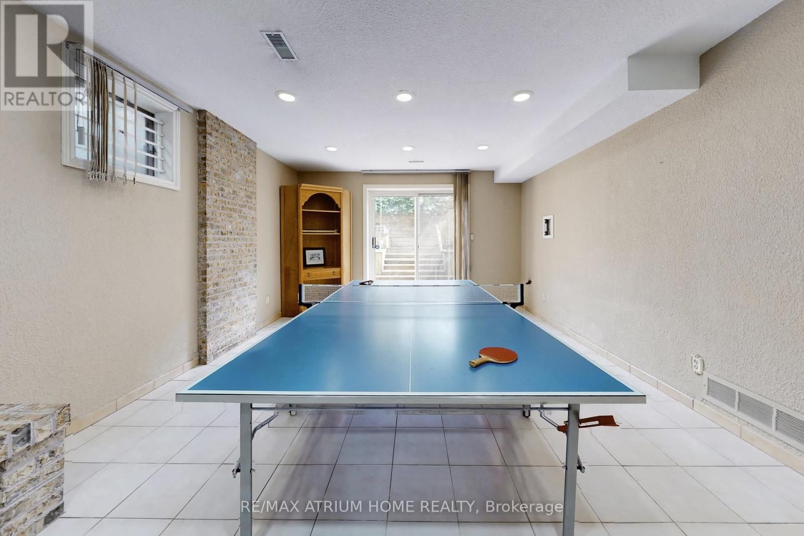 19 LIMCOMBE DRIVE Image 39