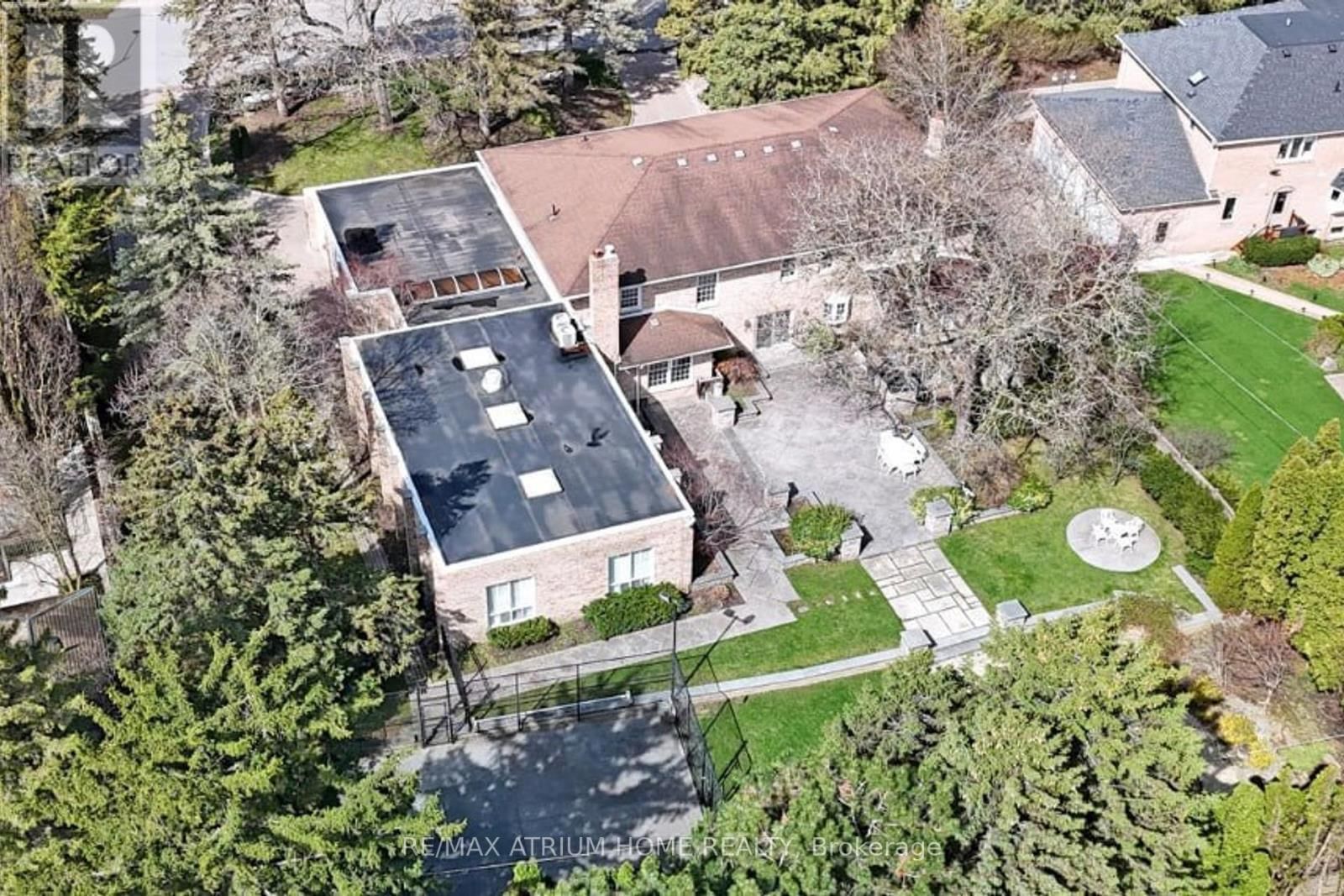 19 LIMCOMBE DRIVE Image 48