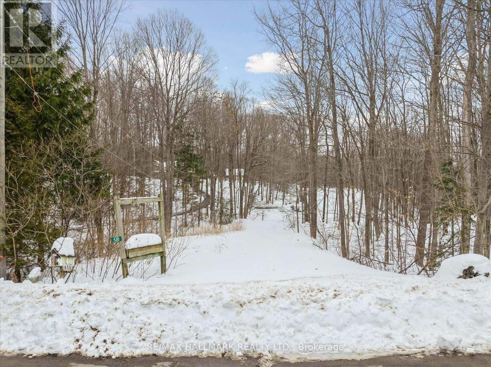 430 CHURCHILL AVENUE Image 35