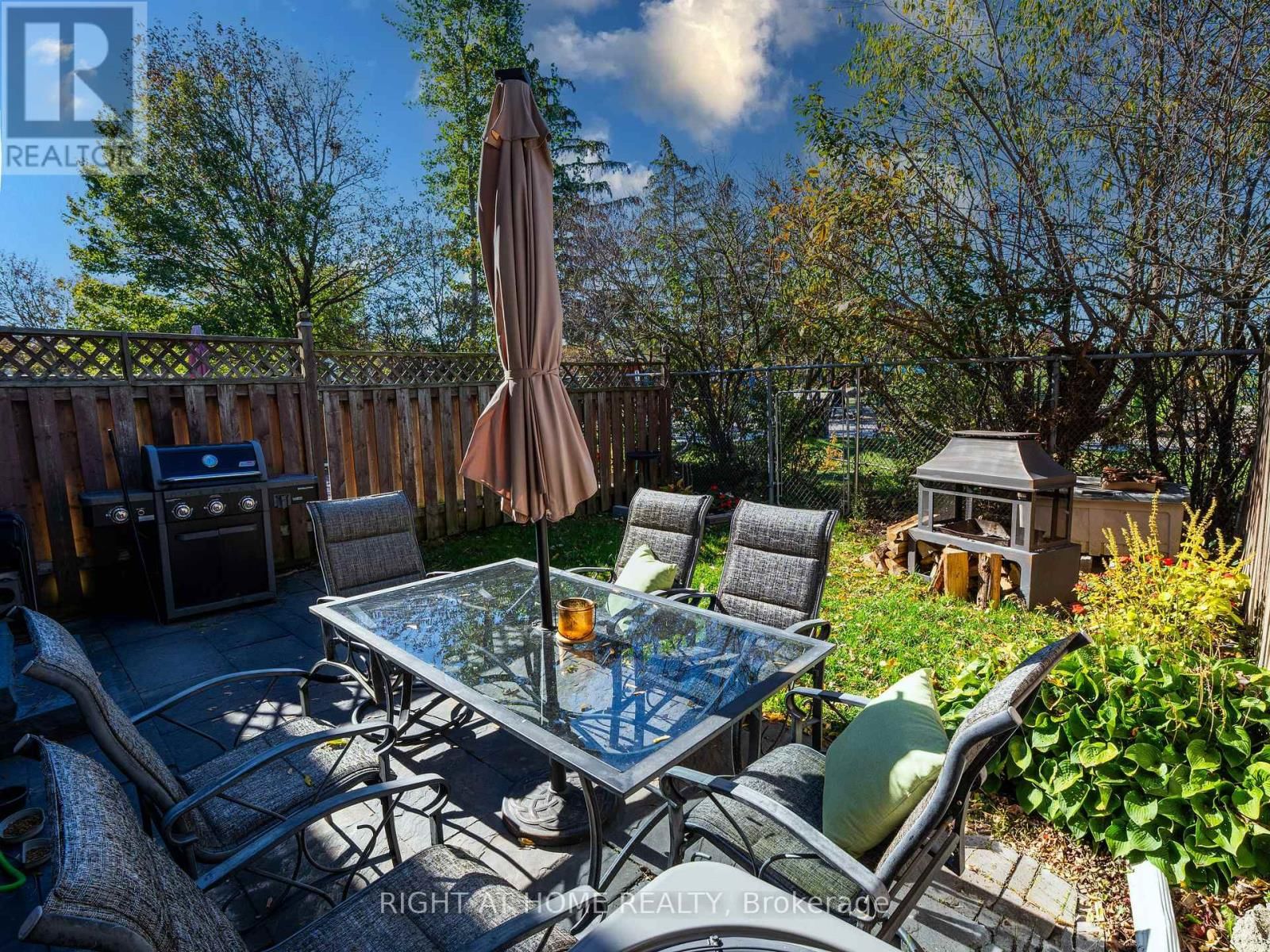2158 FERGUSON STREET Image 25