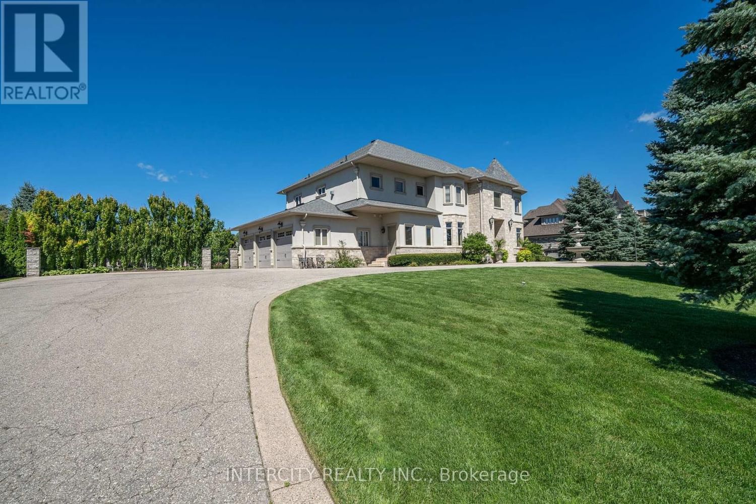 21 RICHARD LOVAT CRT Image 6