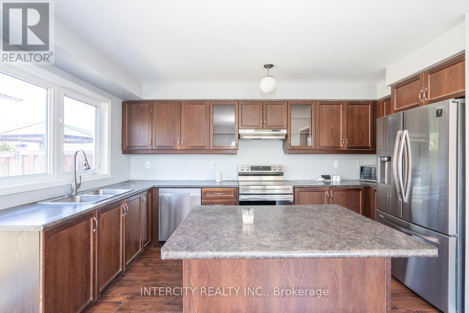 128 JAMES A. MCCAGUE AVE Image 10