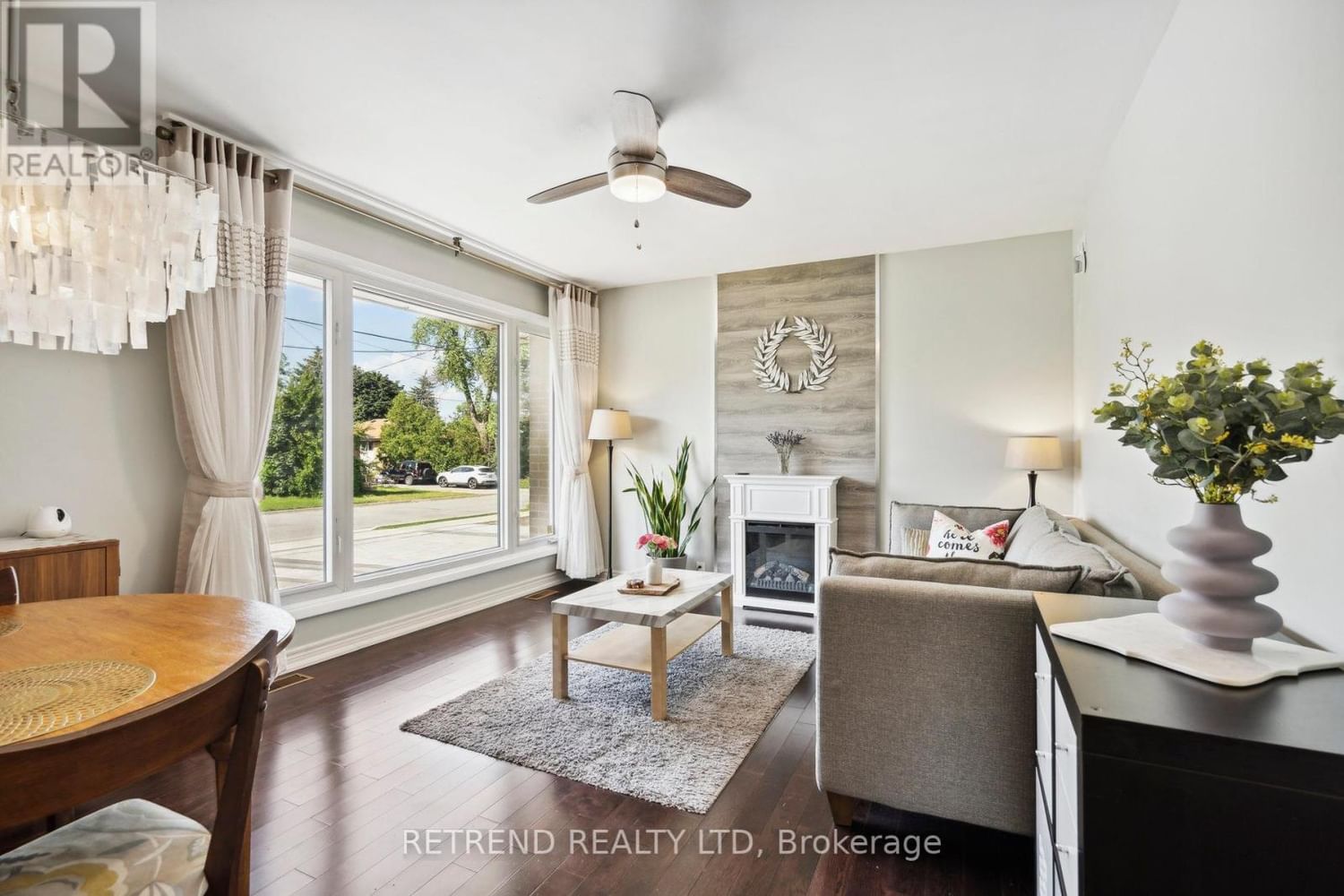 440 FERNLEIGH CIRC S Image 5