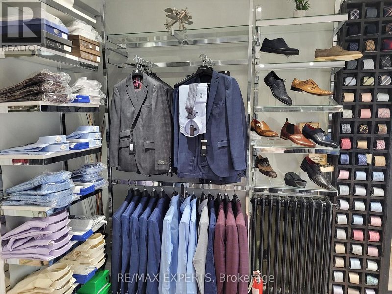 Image #1 of Business for Sale at 10217 Yonge St, Richmond Hill, Ontario