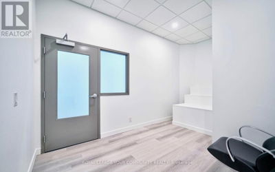 Commercial for Rent in Ontario