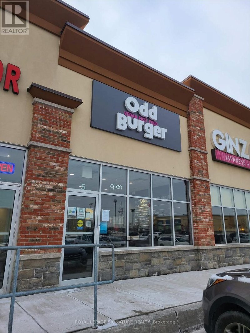 Image #1 of Restaurant for Sale at #5 -9960 Dufferin St, Vaughan, Ontario
