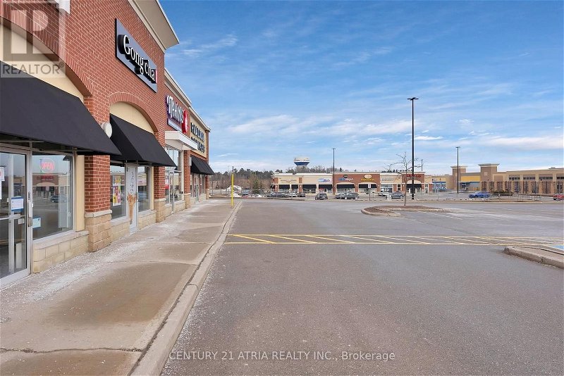 Image #1 of Restaurant for Sale at #11 -91 First Commerce Dr, Aurora, Ontario