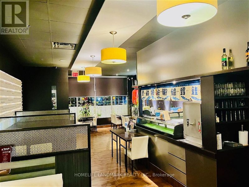 Image #1 of Restaurant for Sale at 13321 Yonge St, Richmond Hill, Ontario