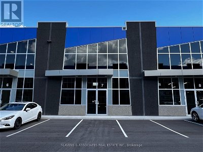 Image #1 of Commercial for Sale at #7 -155 Addison Hall Circ, Aurora, Ontario