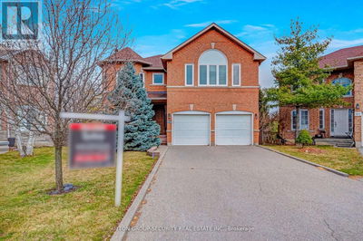 88 Klamath Court  Vaughan (Maple), L6A2L7 | Image 1