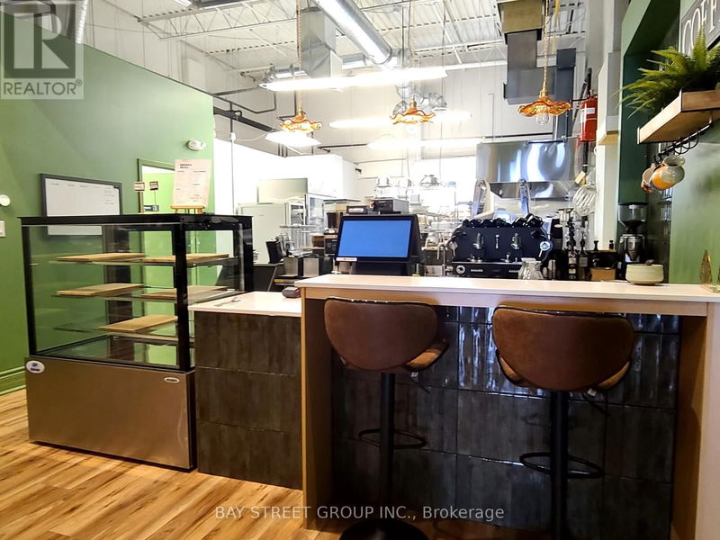 Image #1 of Restaurant for Sale at 19 - 17665 Leslie Street, Newmarket , Ontario
