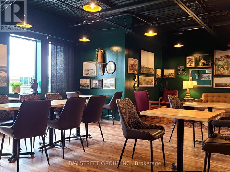 Image #1 of Restaurant for Sale at 19 - 17665 Leslie Street, Newmarket , Ontario