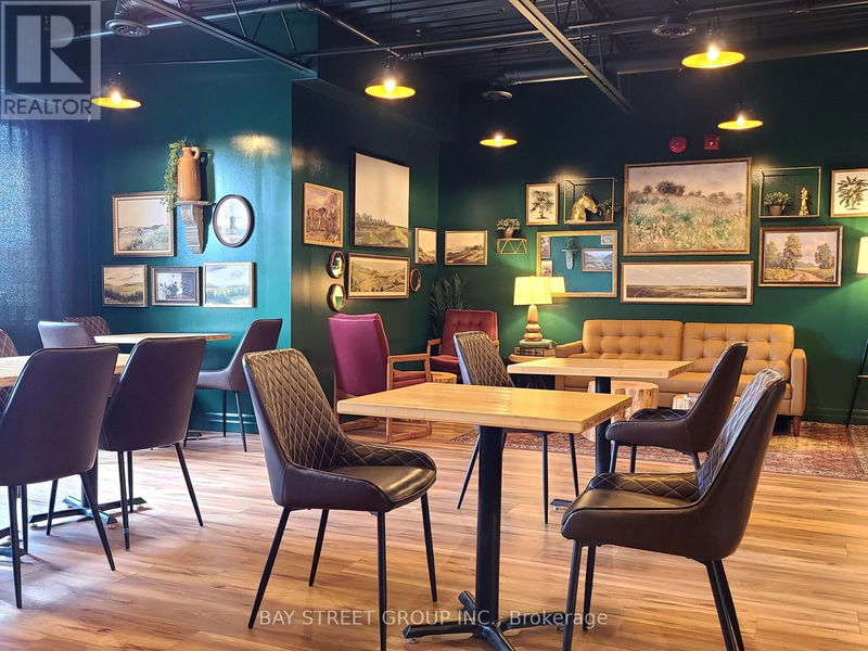 Image #1 of Restaurant for Sale at 19 - 17665 Leslie Street, Newmarket , Ontario