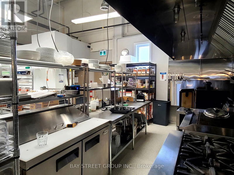 Image #1 of Restaurant for Sale at 19 - 17665 Leslie Street, Newmarket , Ontario