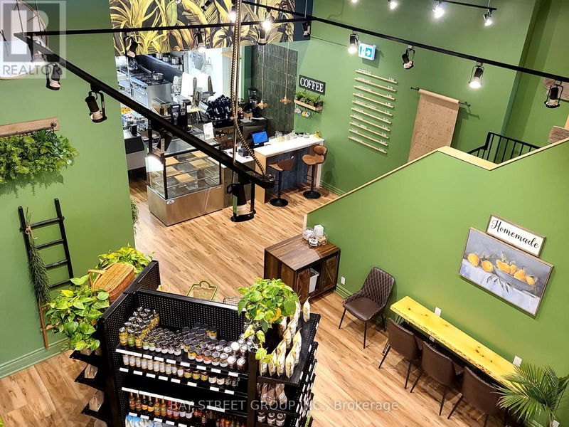 Image #1 of Restaurant for Sale at 19 - 17665 Leslie Street, Newmarket , Ontario