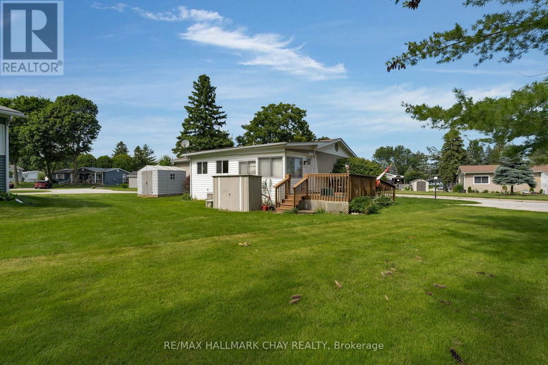 10 Western Avenue  Innisfil, L9S1L7 | Image 2