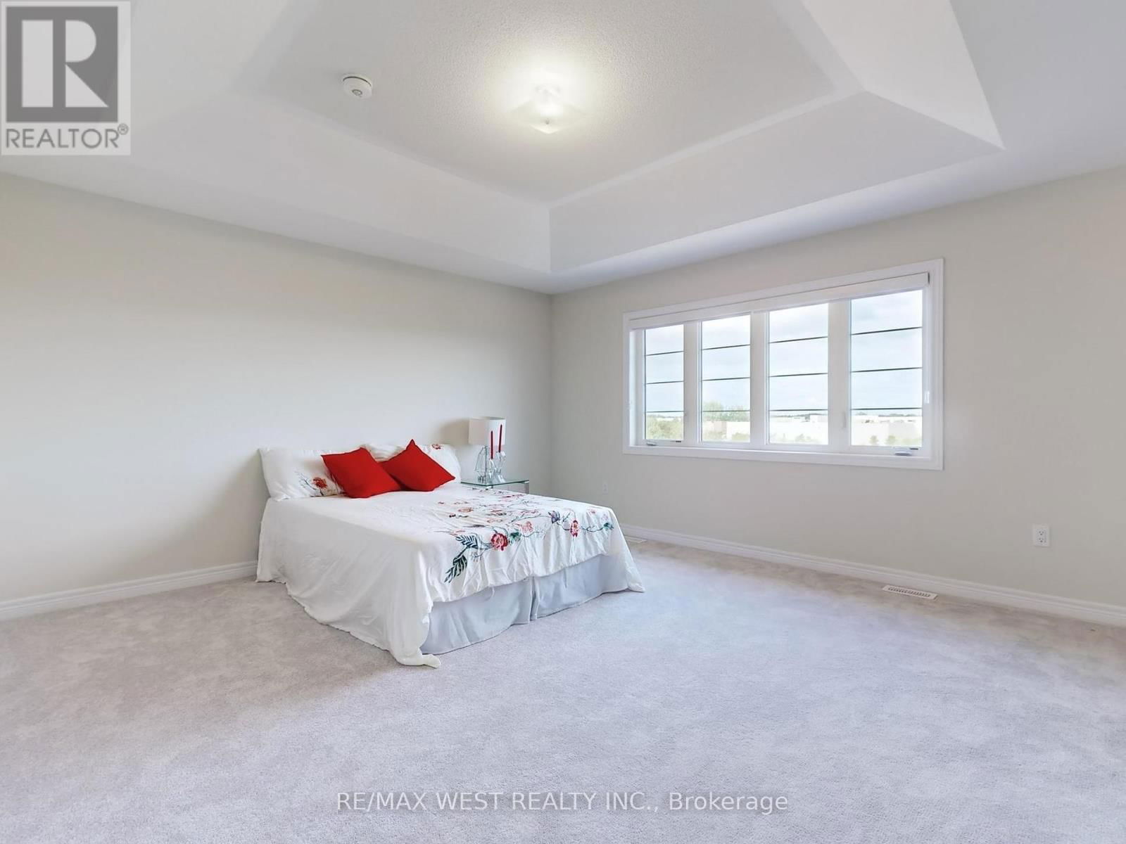 31 JOHN DALLIMORE DRIVE Image 32