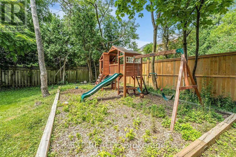 81 Mill Street  Richmond Hill (Mill Pond), L4C4A6 | Image 27