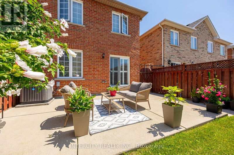 91 Adventure Crescent  Vaughan (Maple), L6A2Z8 | Image 39