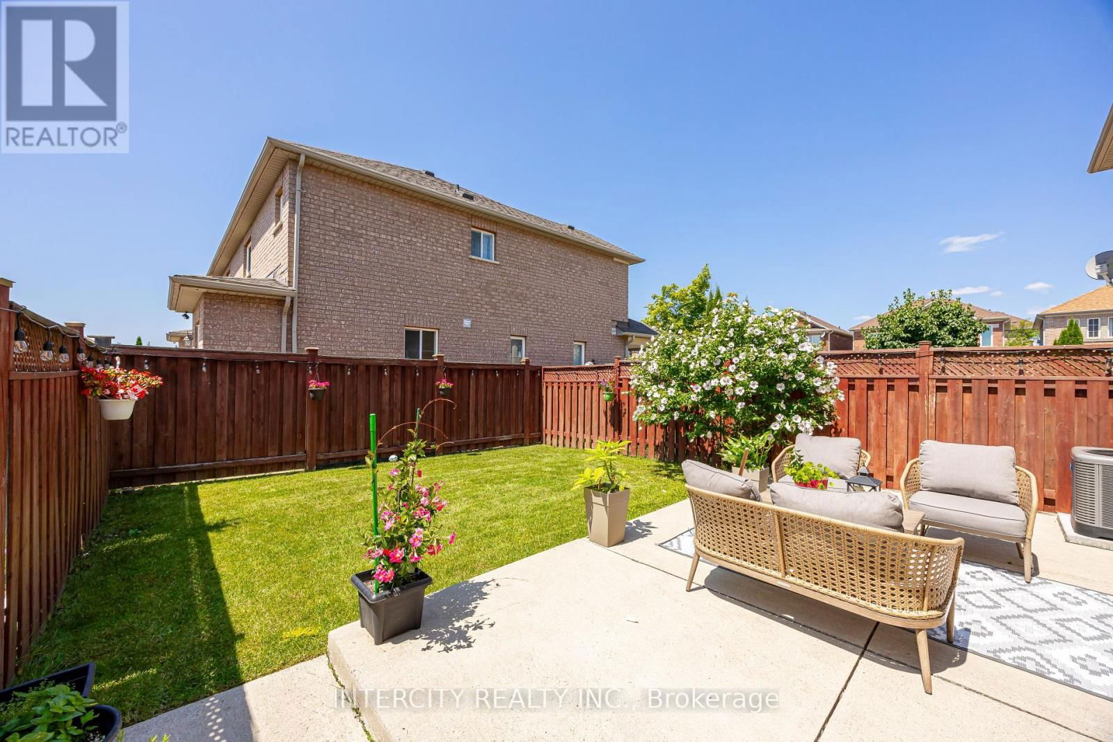 91 ADVENTURE CRESCENT Image 35