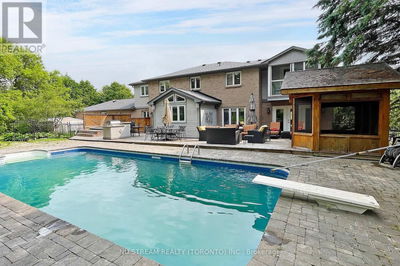 14 Lady Diana Court  Whitchurch-Stouffville, L4A2C9 | Image 1