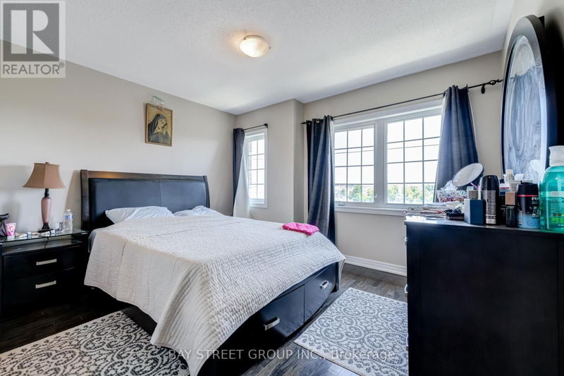 9958 McCowan Road  Markham (Berczy), L6C0N1 | Image 17