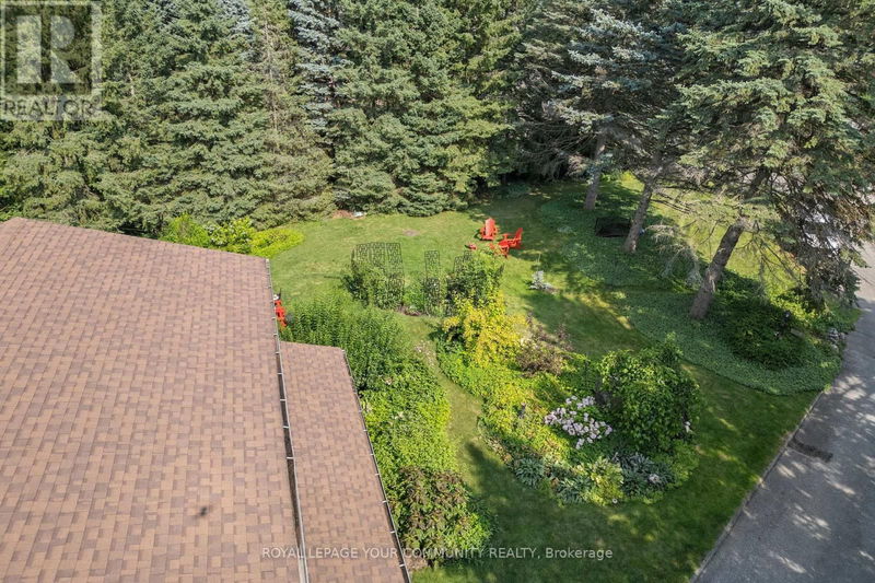 12 Kenlea Court  Aurora (Aurora Heights), L4G6E1 | Image 20