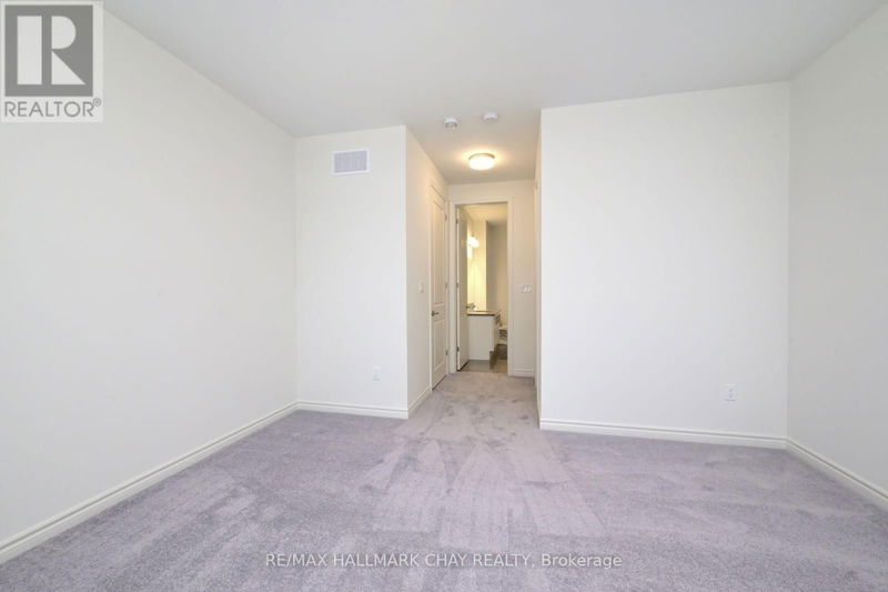 21 Sparrow Way  Adjala-Tosorontio (Colgan), L0G1W0 | Image 13