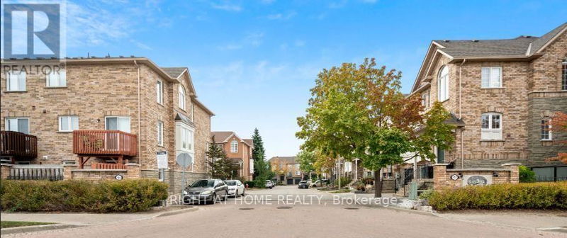  3 - 165 fieldstone Drive East Vaughan (East Woodbridge), L4L9M1 | Image 1