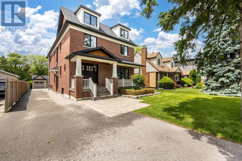 114 Wood Lane  Richmond Hill (Mill Pond), L4C4W1 | Image 3