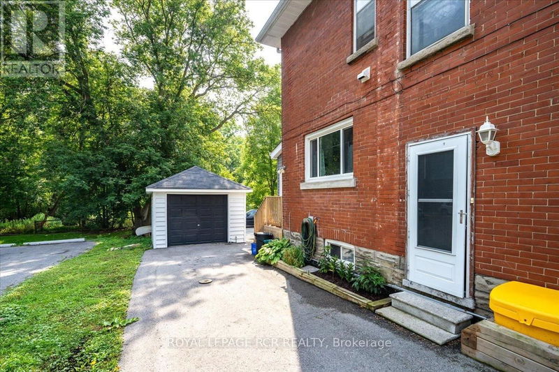 125 Prospect Street  Newmarket (Gorham-College Manor), L3Y3T3 | Image 2