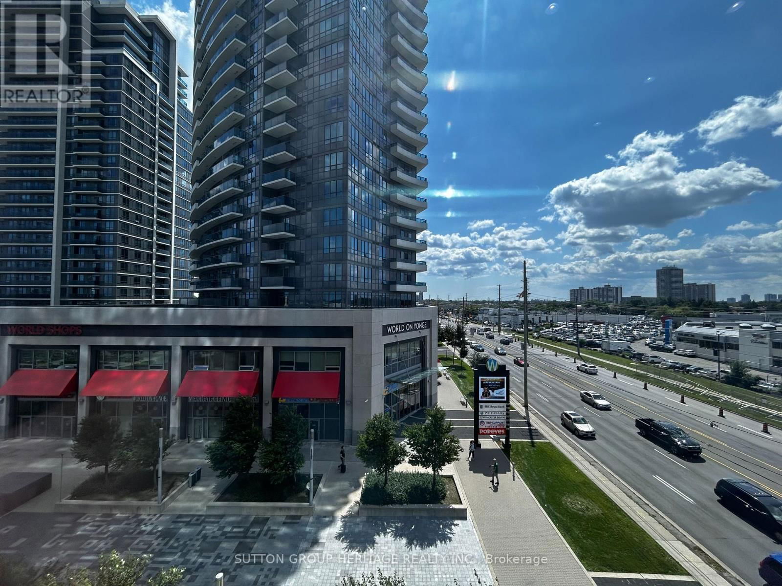 411-B - 7191 YONGE STREET Image 6