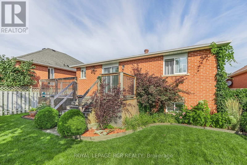 1289 Vincent Crescent  Innisfil (Alcona), L9S1Z8 | Image 37