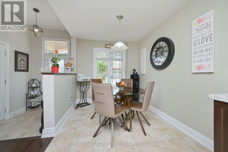 21 Upper Highland null  New Tecumseth (Alliston), L9R0K5 | Image 4