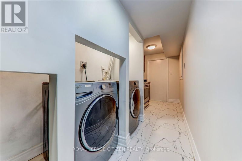 24 Holloway Road  Markham (Cedarwood), L3S4P2 | Image 30