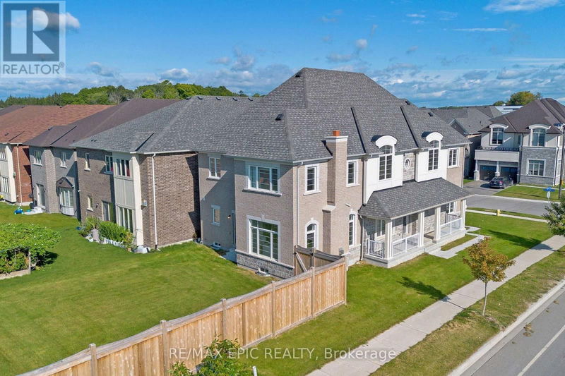 1 Kenneth Ross Bend  East Gwillimbury (Sharon), L9N0T7 | Image 21