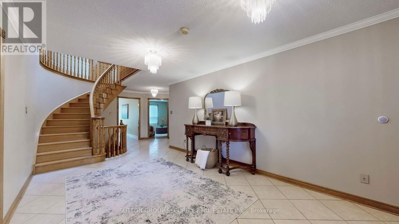 36 Hurricane Avenue  Vaughan (West Woodbridge), L4L1V4 | Image 15