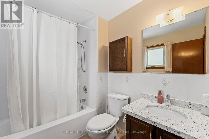 55 Blyth Street North Richmond Hill (Oak Ridges), L4E2W7 | Image 19