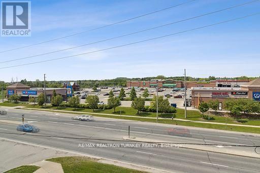 303A - 11685 YONGE STREET Image 24