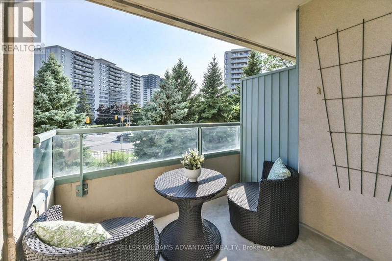  207 - 1 Emerald Lane  Vaughan (Crestwood-Springfarm-Yorkhill), L4J8N2 | Image 25