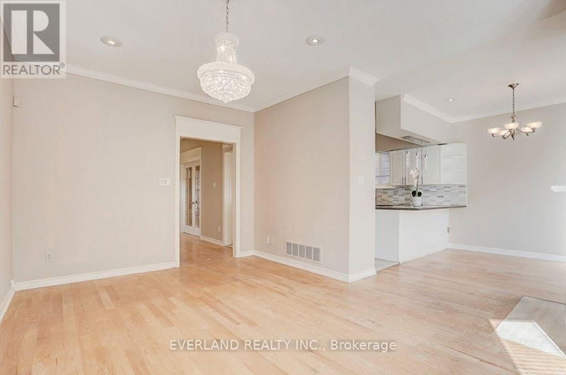 116 Redondo Drive  Vaughan (Beverley Glen), L4J7S6 | Image 9