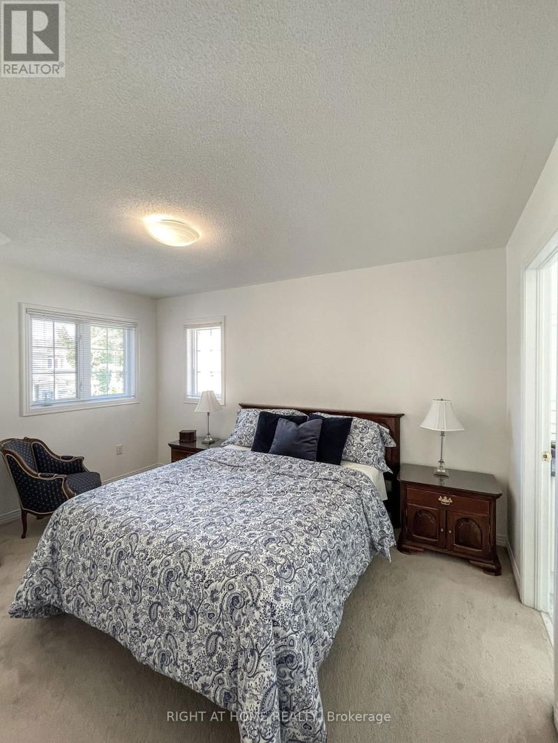 35 Nichols Boulevard  Markham (Cachet), L6C3A6 | Image 25